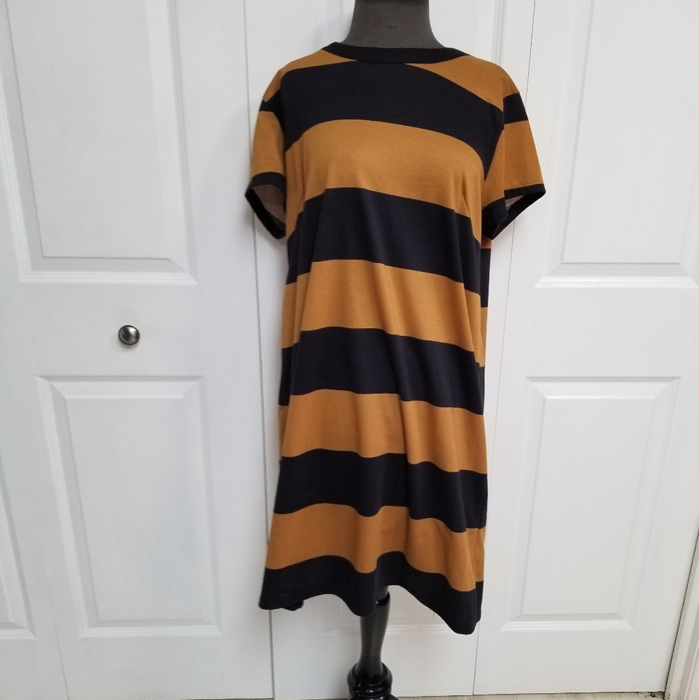 🛍 H&M Women's Size Large Dress